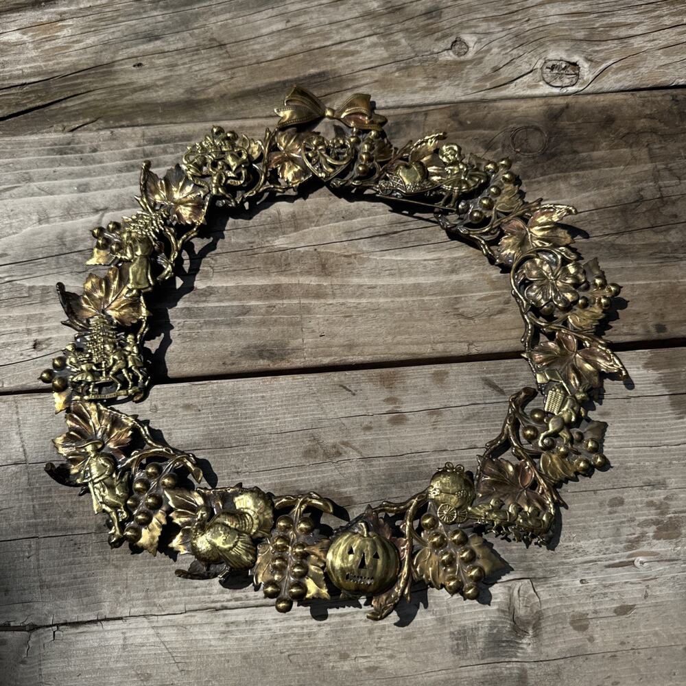 Vintage Brass Metal Dresden/Petite Choses Style Leaves Autumn All Seasons Wreath